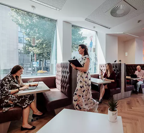 Servcorp-Schuman-Coworking-3-mobile.jpg